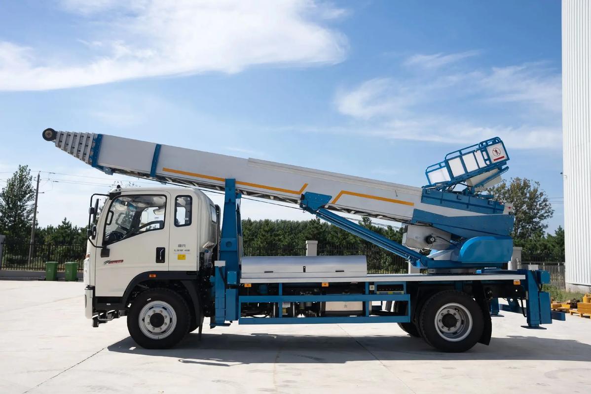 唐山路南云梯上料车租赁费用